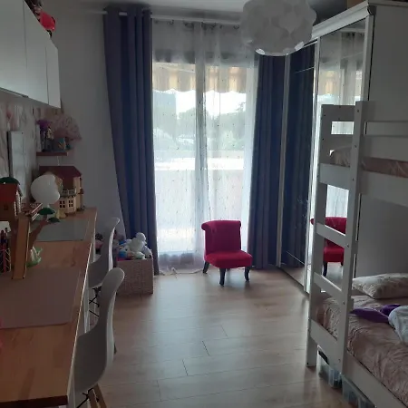 3p Avec Garage Proche Aeroport, Tramway Et Avec Toutes Commodites! * Nizza